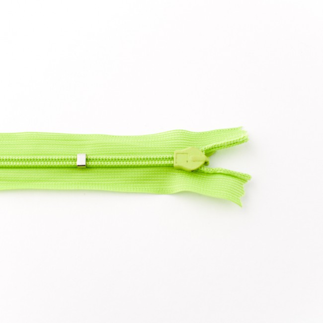 Reißverschluss Nahtverdeckt 25 cm Uni Lime
